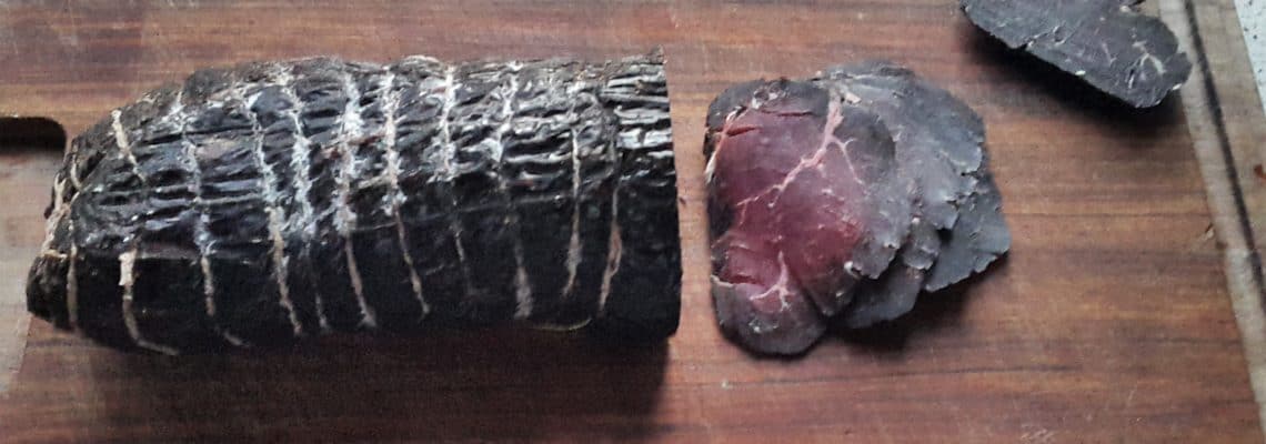 Rødvinsmarineret bresaola